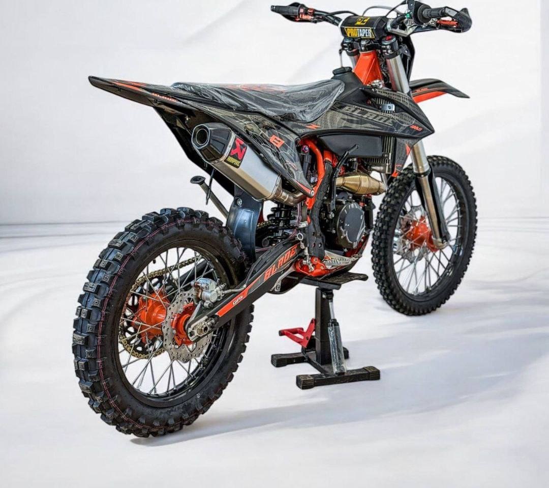 BLADE M8 NC450 фото 3