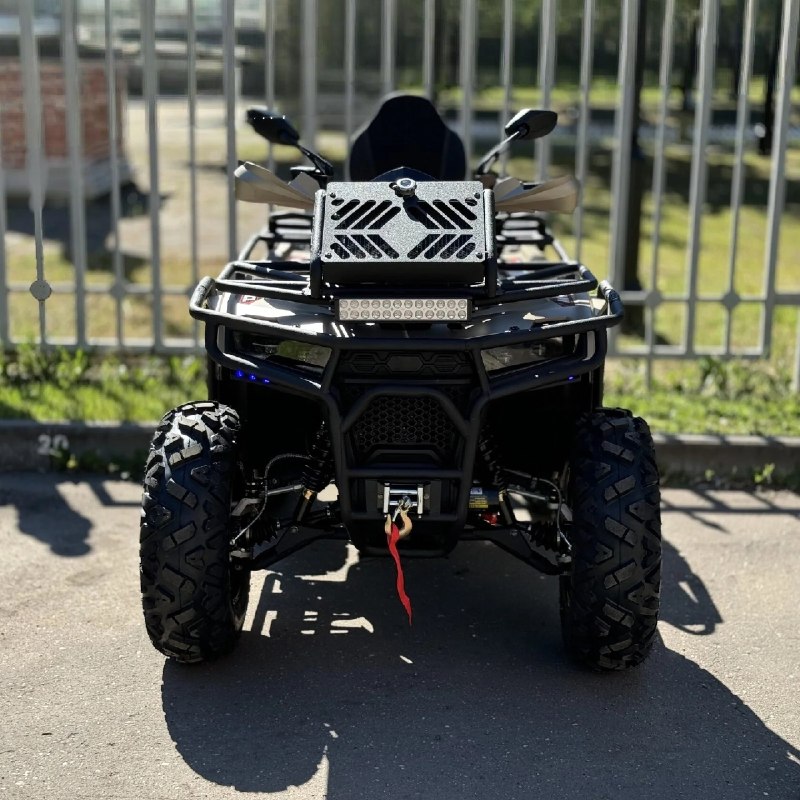 Квадроцикл MTRCL 400 4WD с лебёдкой и LED-балкой, вид спереди